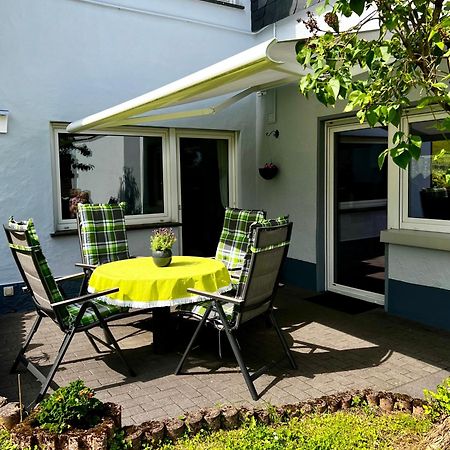 Deine-Eifel-Ferienwohnung Feusdorf Bagian luar foto