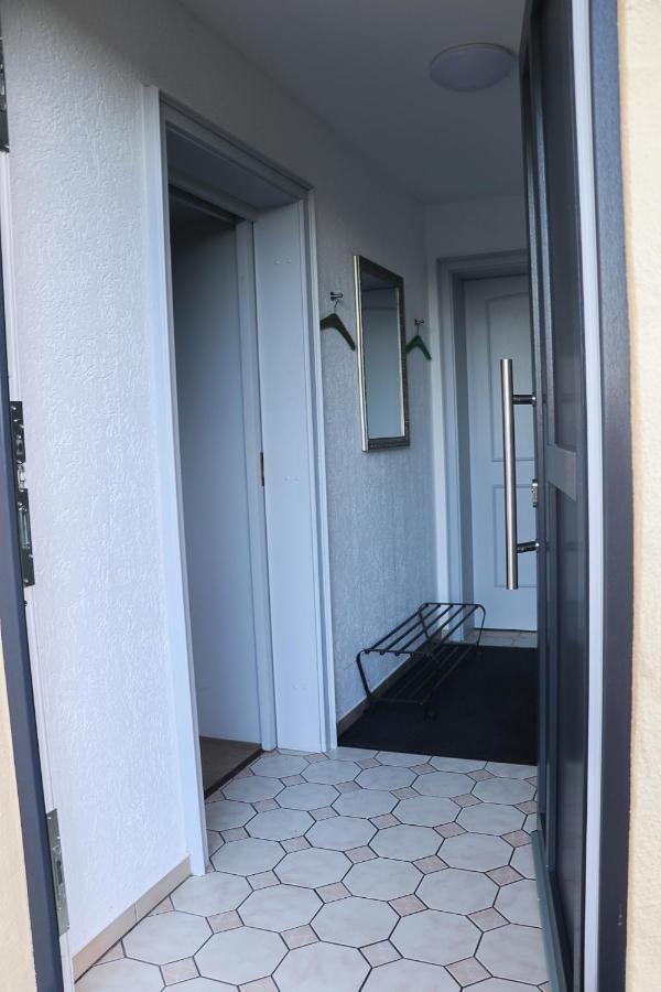 Deine-Eifel-Ferienwohnung Feusdorf Bagian luar foto
