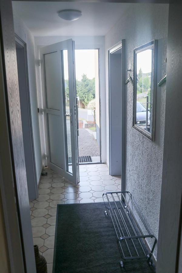Deine-Eifel-Ferienwohnung Feusdorf Bagian luar foto