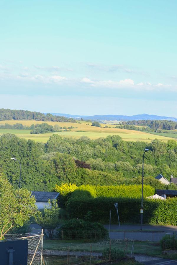 Deine-Eifel-Ferienwohnung Feusdorf Bagian luar foto