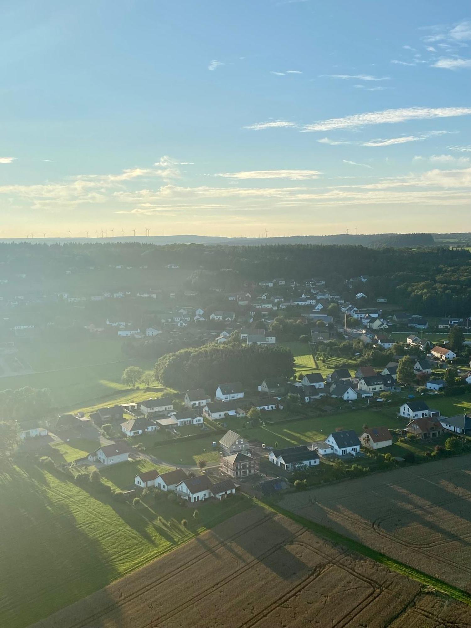 Deine-Eifel-Ferienwohnung Feusdorf Bagian luar foto