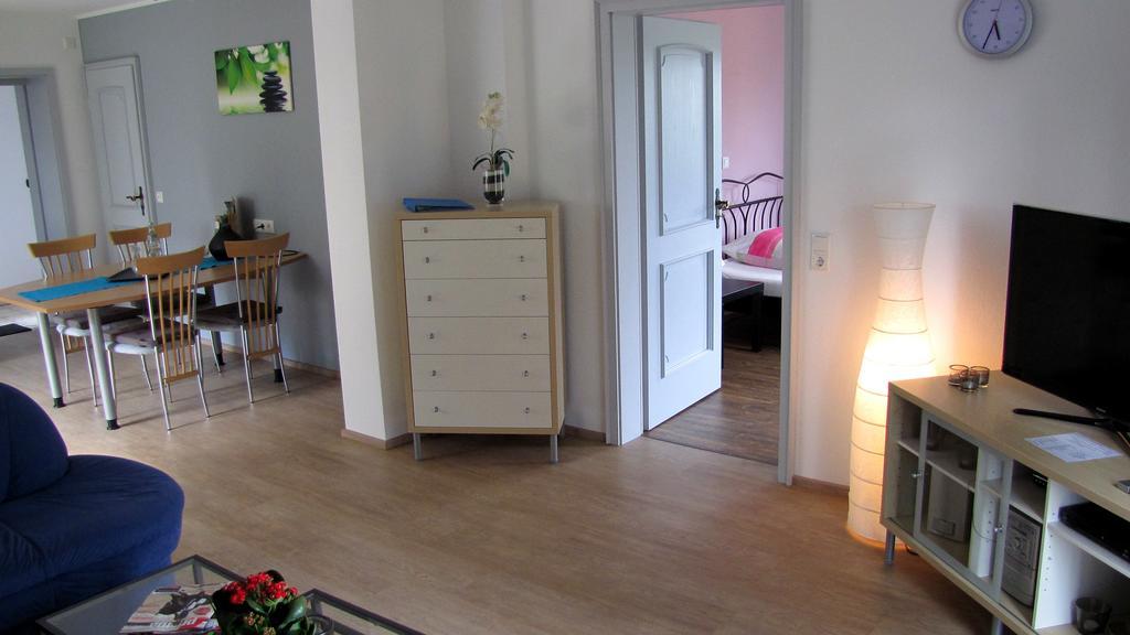 Deine-Eifel-Ferienwohnung Feusdorf Bagian luar foto