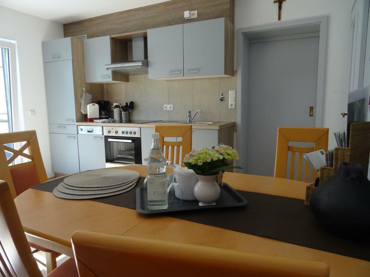 Deine-Eifel-Ferienwohnung Feusdorf Bagian luar foto